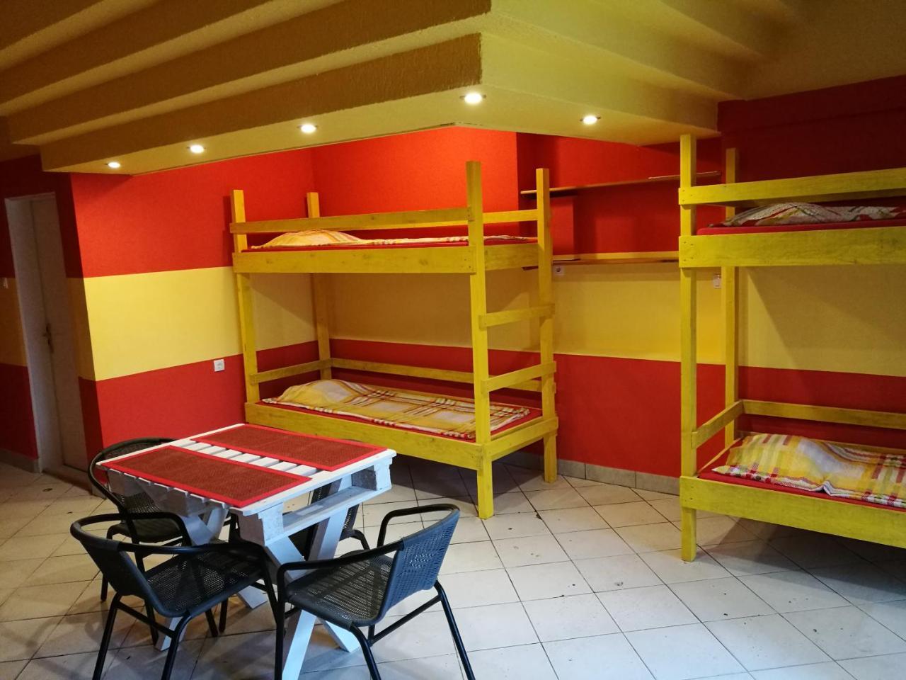 Hostel Horgos Centar エクステリア 写真